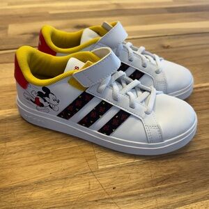 Adidas x Disney Mickey Grand Court Sneakers – Kids Size 1 – Excellent Condition